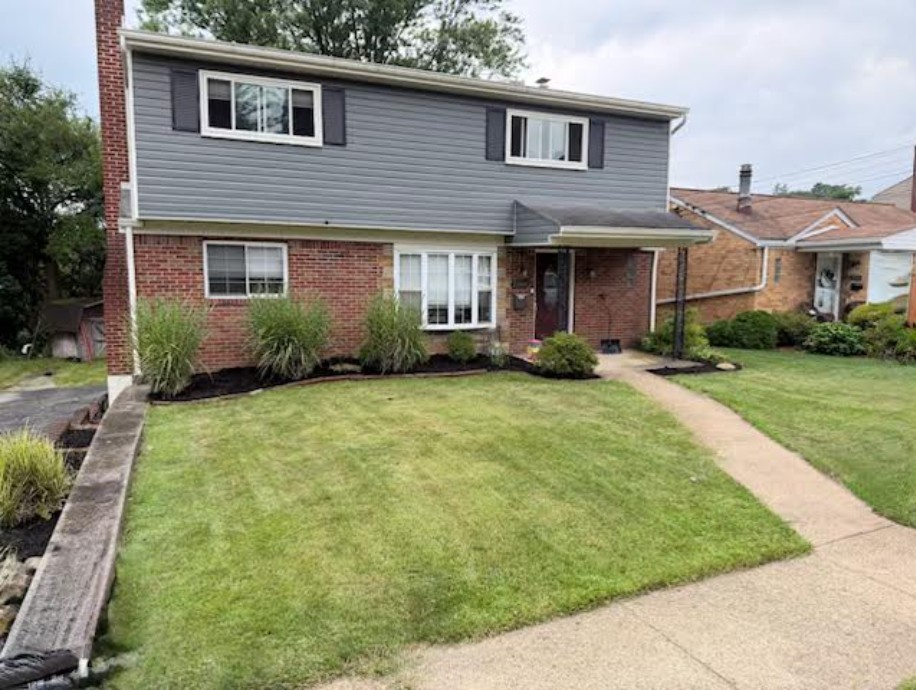 2288 Bernard St — photo 1
