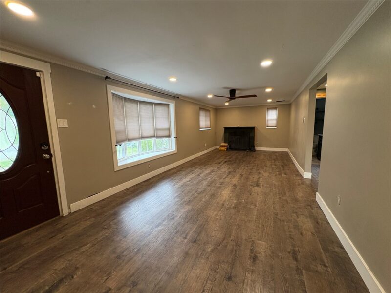 2288 Bernard St — photo 3