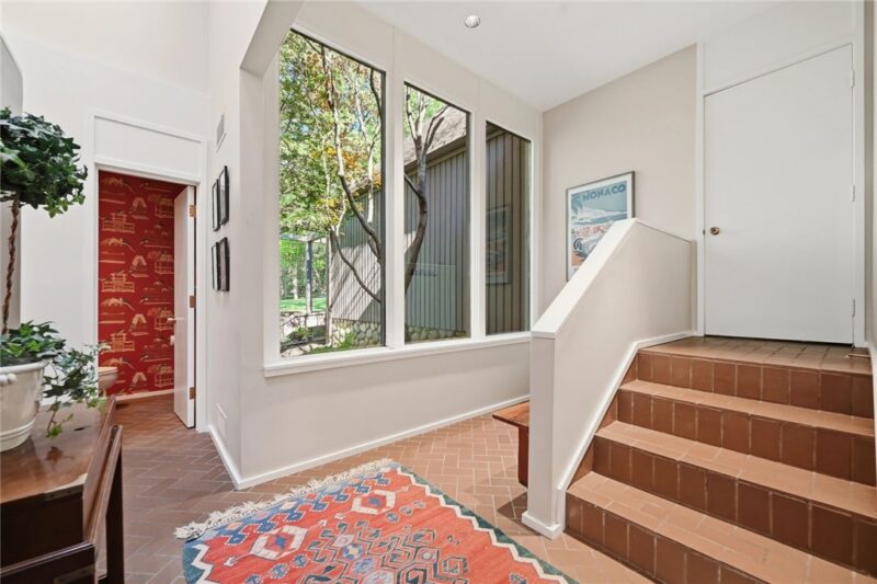 950 Blackburn Road — photo 6