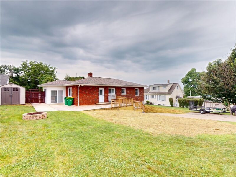 104 W Rockenstein Ave — photo 4