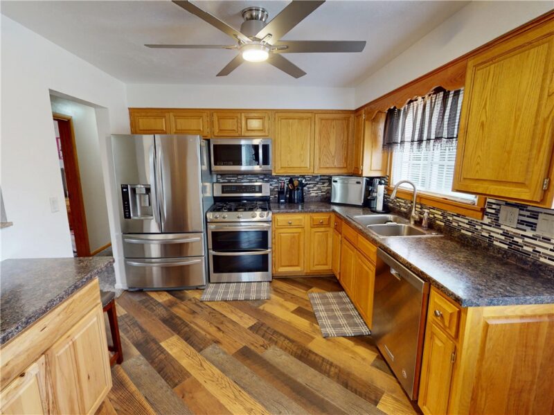 104 W Rockenstein Ave — photo 6