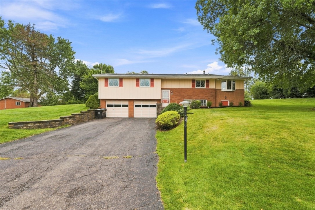 251 Alcott Dr — photo 1
