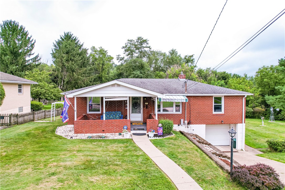 213 Margaret Ave — photo 1