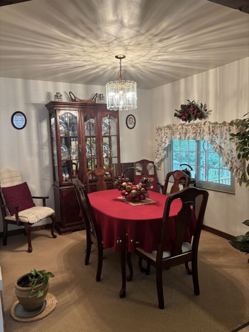 328 Nebraska DRIVE — photo 3