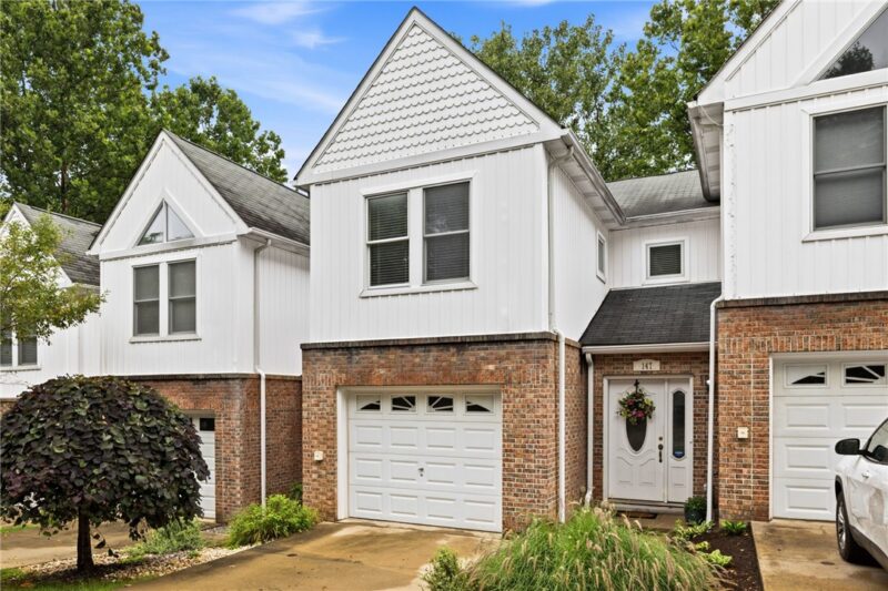 147 Aberdeen Dr — photo 2