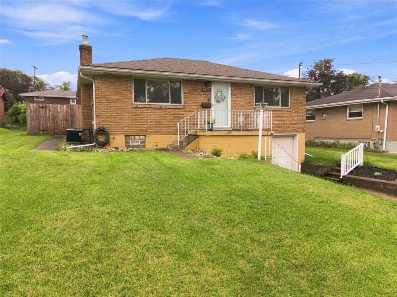1470 Madden Drive — photo 2