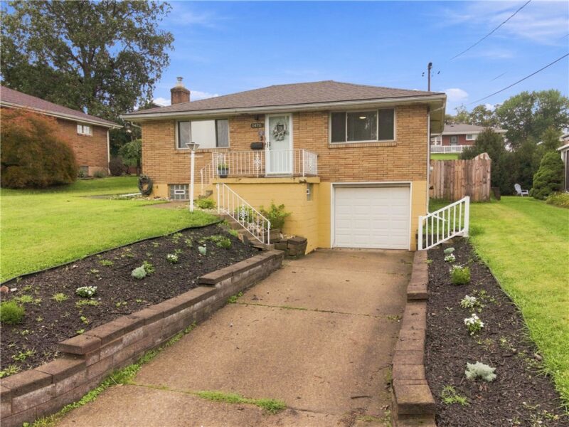 1470 Madden Drive — photo 3