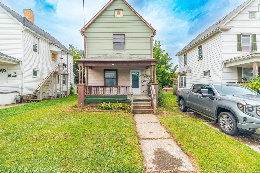 768 Baldwin Ave — photo 1