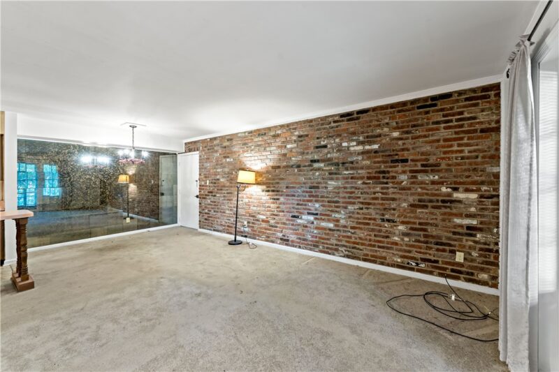 980 Chatham Park Dr K — photo 4
