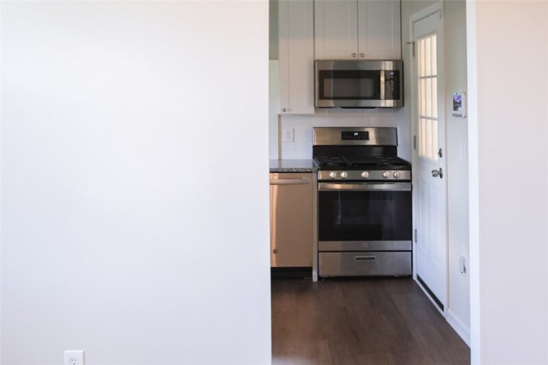 1327 Triana St — photo 4