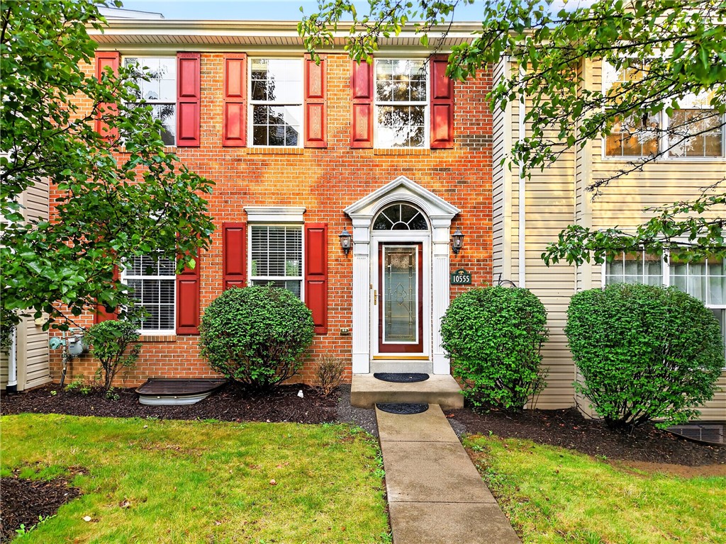 10555 Forest Hill Dr — photo 1