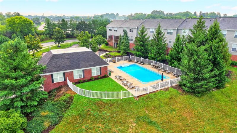 10555 Forest Hill Dr — photo 6