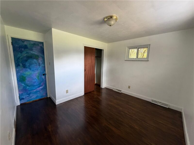 133 Harbison Rd — photo 5
