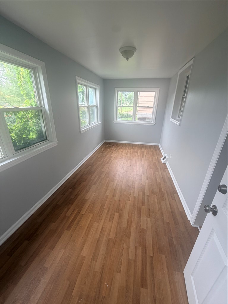 1812 Grandview Ave — photo 7