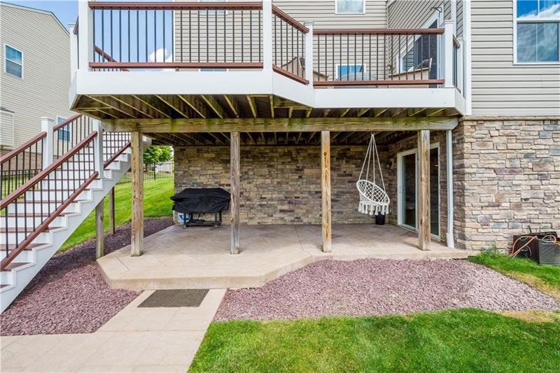 2087 Majestic Dr — photo 5