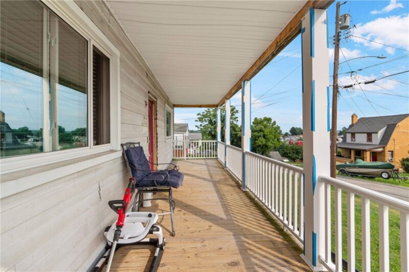112 Bouquet Street — photo 2