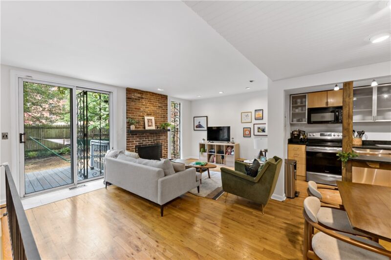 342 Denniston St 1 — photo 4