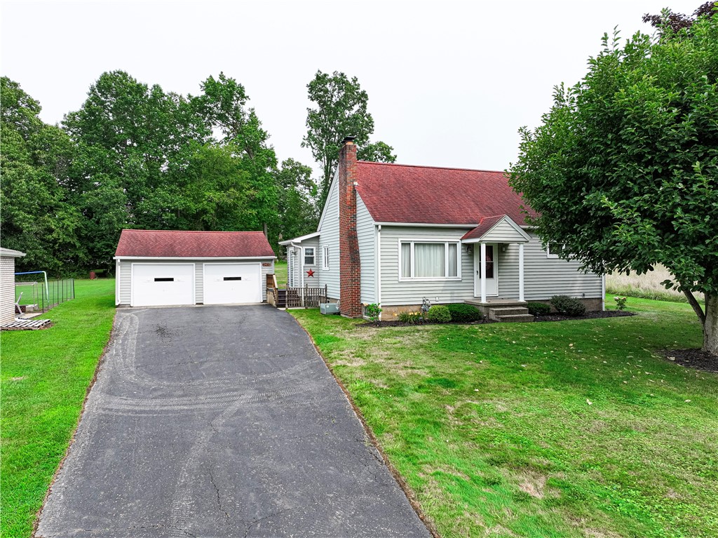 2433 Ridgewood Ct — photo 1
