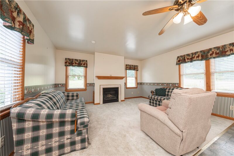 2433 Ridgewood Ct — photo 7
