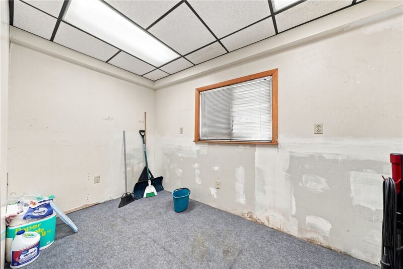 521 West Newton Street — photo 4