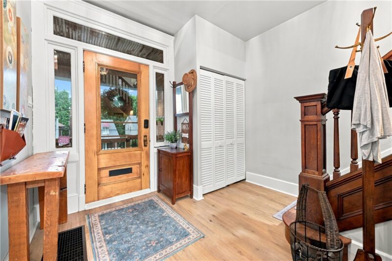 824 Malvern Rd — photo 4