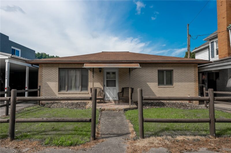 2402 Bigler Ave — photo 4