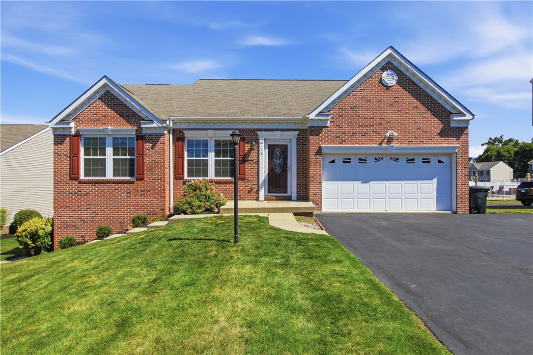 14 Beagle Court — photo 1
