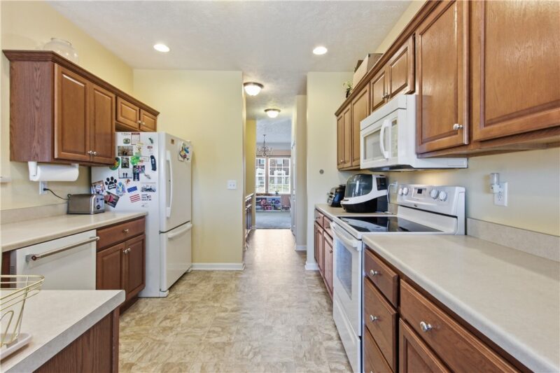 14 Beagle Court — photo 5