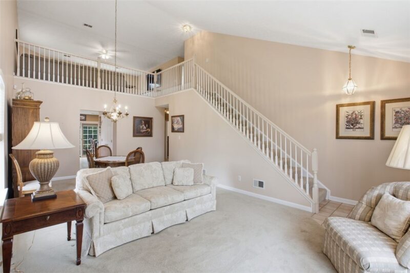 1001 Duncan Lane — photo 3