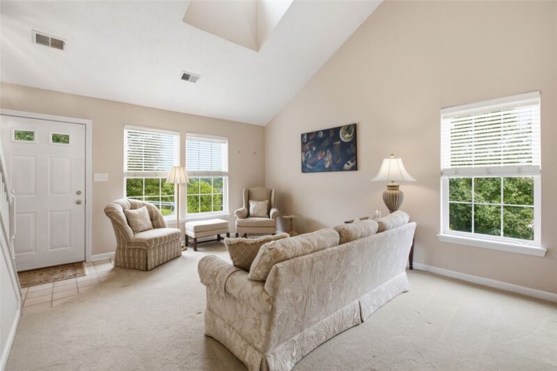 1001 Duncan Lane — photo 4