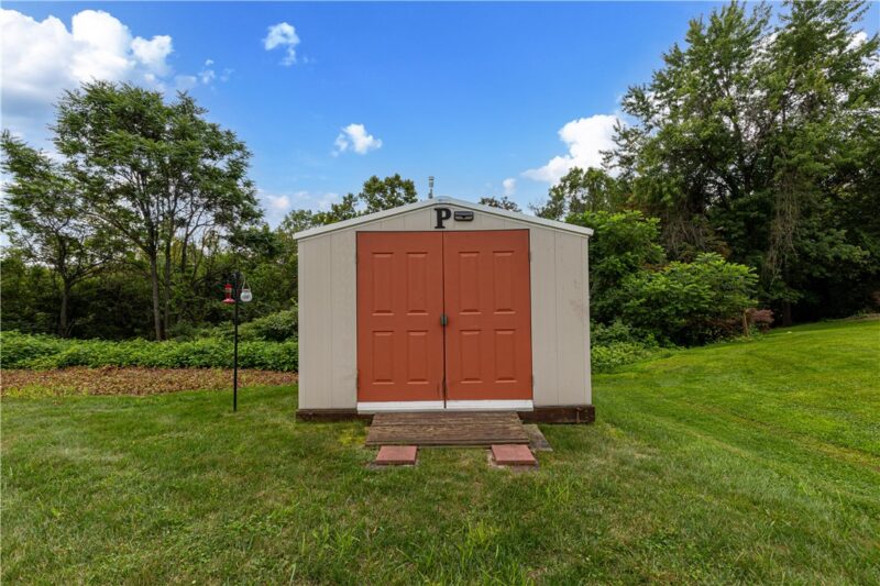 78 Lookout Ave — photo 8