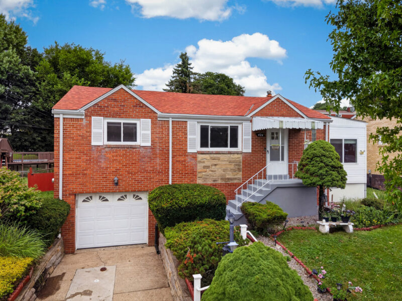 424 Lois DRIVE — photo 2