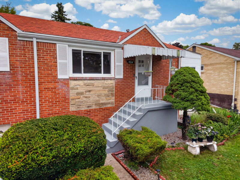 424 Lois DRIVE — photo 3