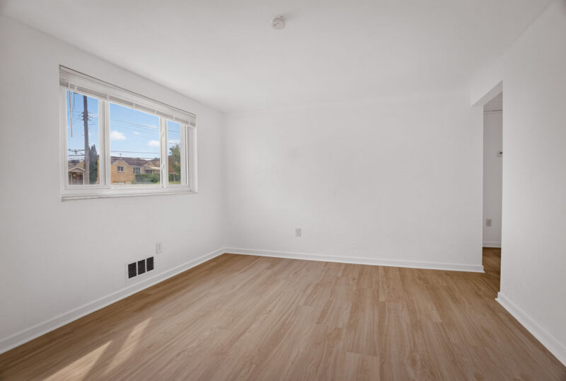 424 Lois DRIVE — photo 6