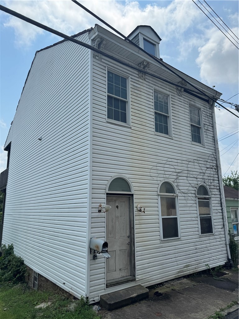 863 Vista St — photo 1