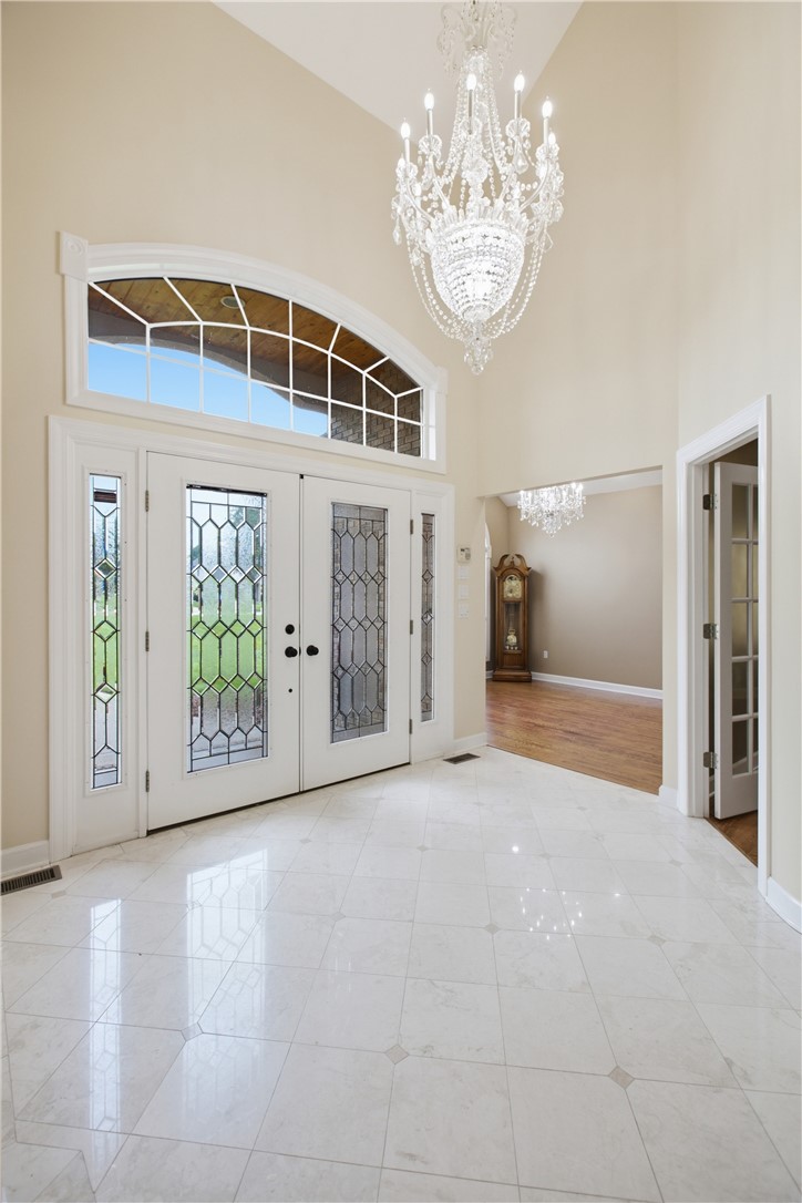 1002 Kings Ct — photo 4