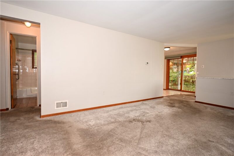 3791 Cynthia Dr — photo 4