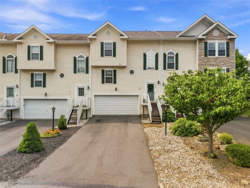 553 Ten Point Ln — photo 3