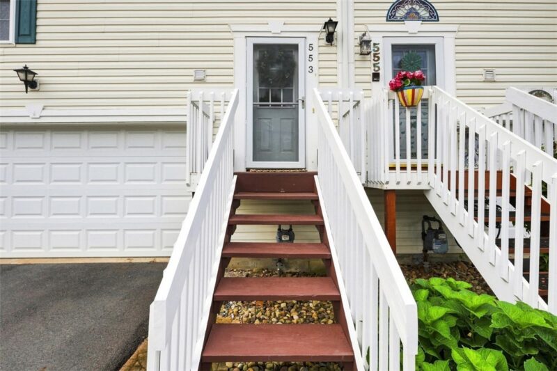 553 Ten Point Ln — photo 4