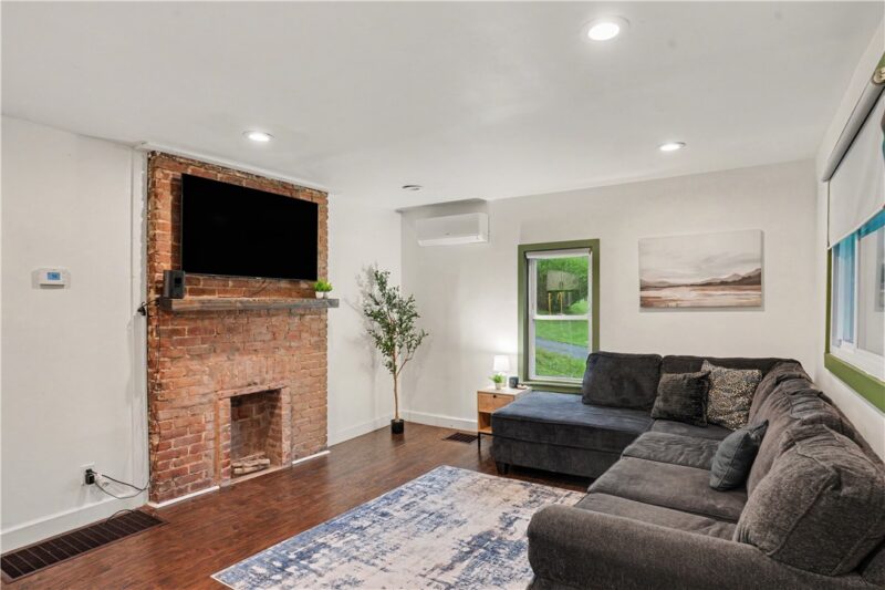 1060 Old Coal Hollow Rd — photo 4