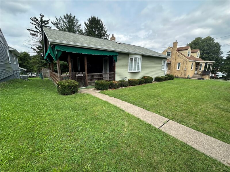 1402 Washington Blvd — photo 3