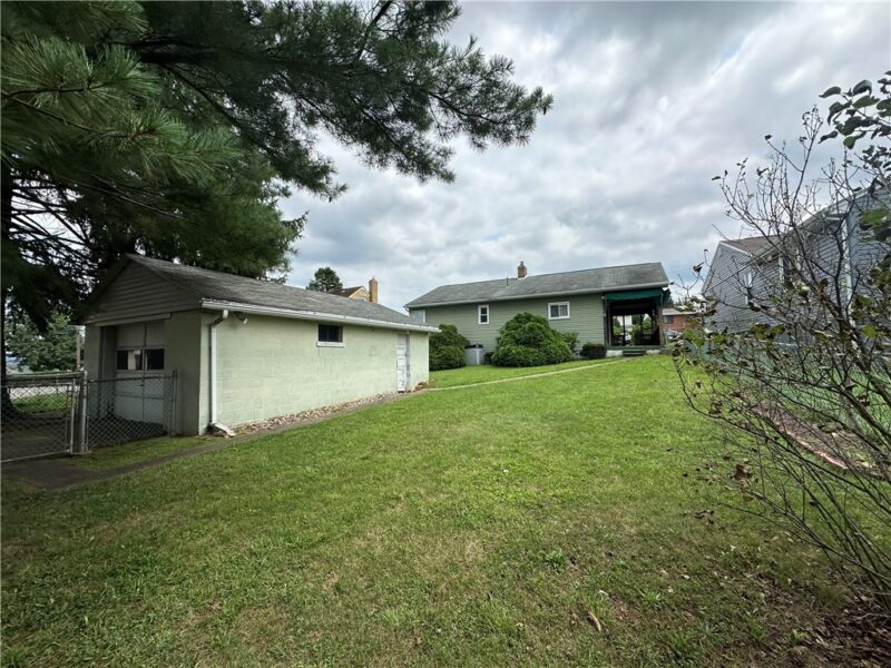 1402 Washington Blvd — photo 4