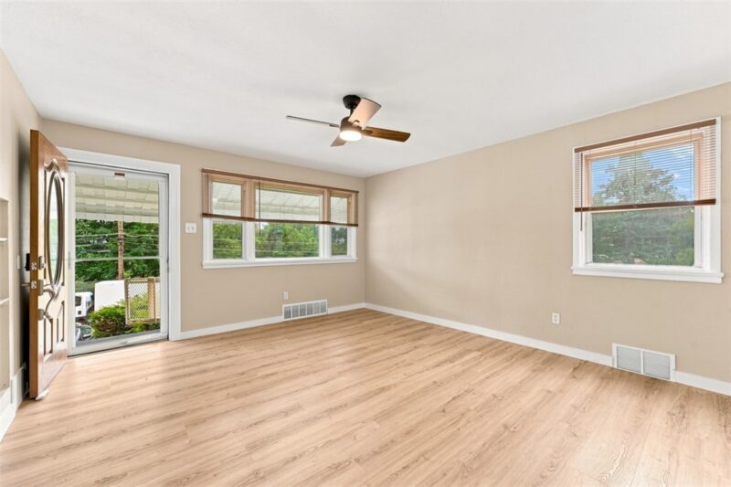 3129 Churchview — photo 7