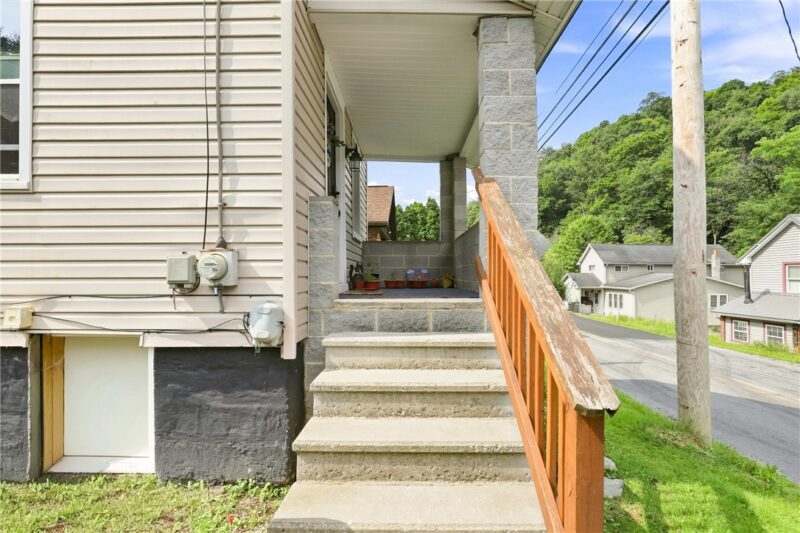 1798 Soap Hollow Road — photo 6