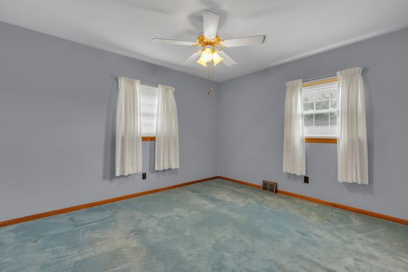 324 Pleasant Drive — photo 8
