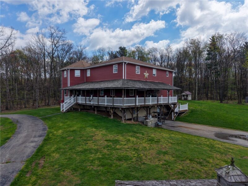 2447 Luciusboro Rd — photo 2