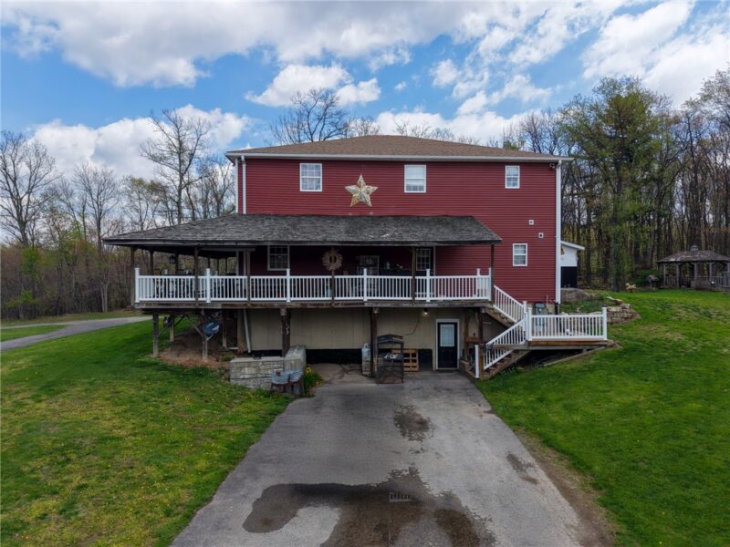 2447 Luciusboro Rd — photo 3