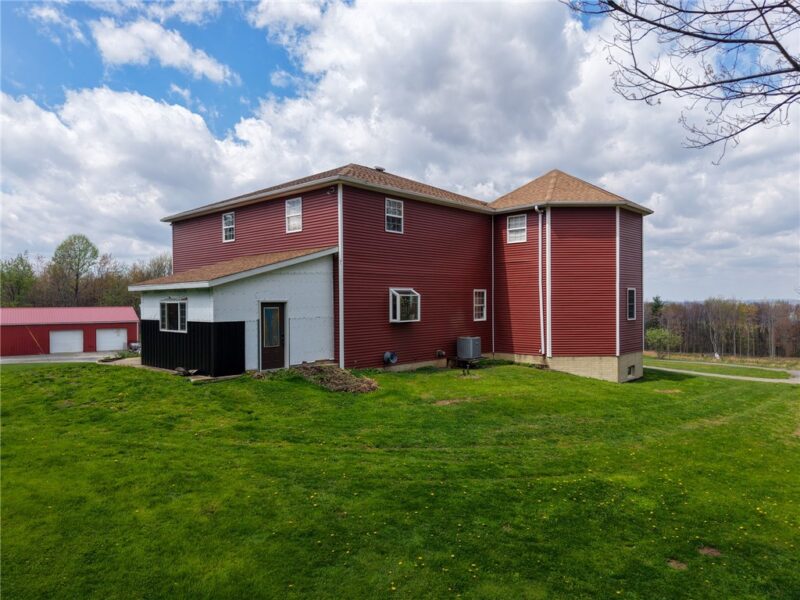 2447 Luciusboro Rd — photo 5