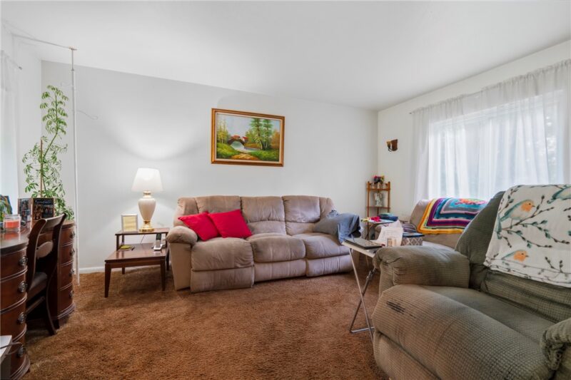 270 Kane Rd — photo 6