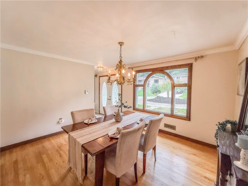 1496 Daleland Ave — photo 8